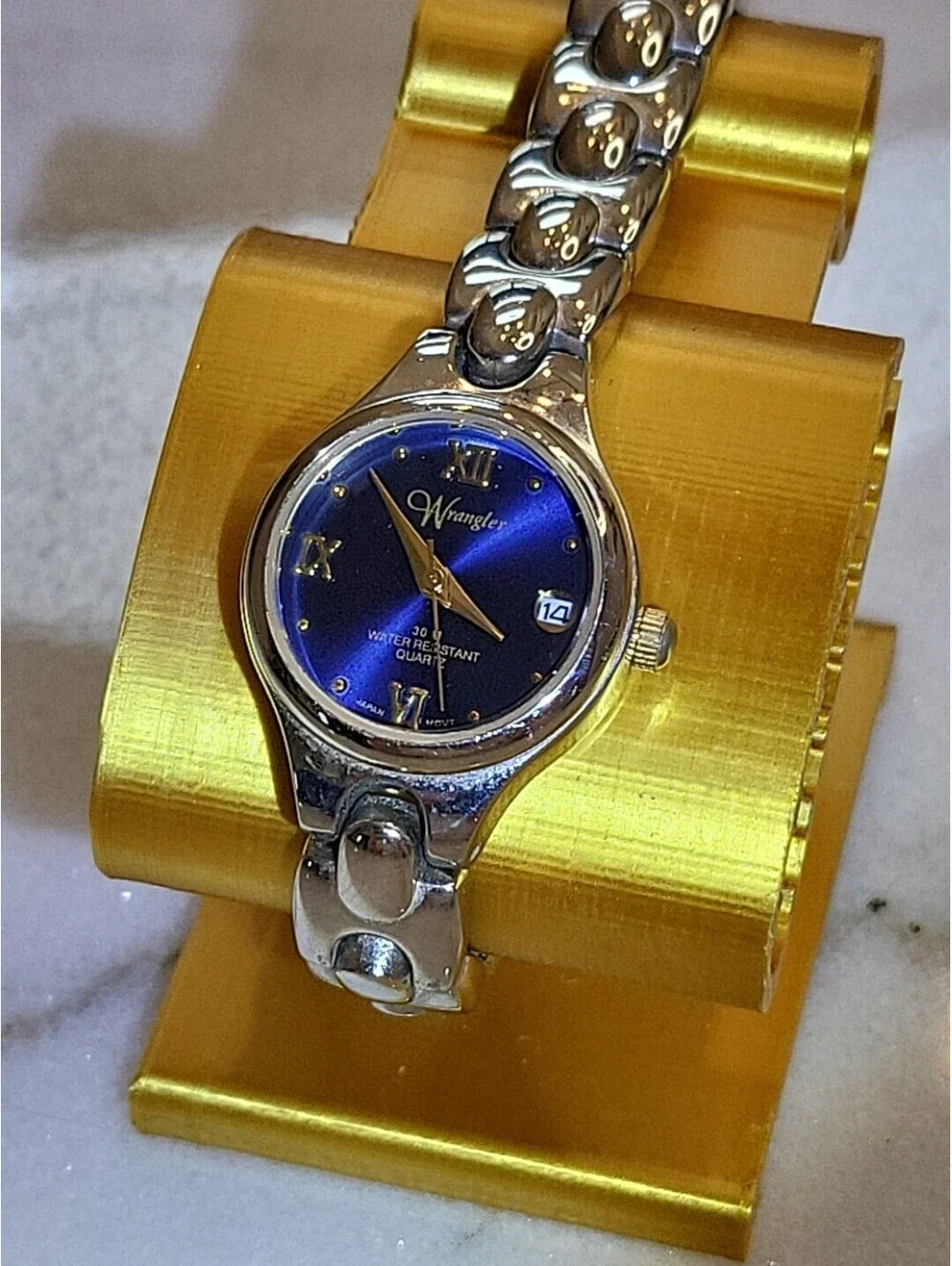 Vtg Womens Watch Wrangler Watch Classic Silver Tone SSteel Blue Dial Working EUC